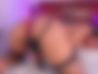Live cam show with love-cameron - Petite on Camsoda