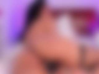 Show in cam erotica live di love-cameron