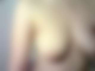 Live cam show with aineangeel - Normal on CamClone