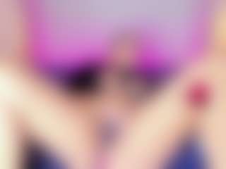 Live cam show with Candy Maria - Blonde Hair on Big Tits