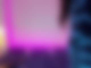 Live cam show with Candy Maria - Facial Piercings on Camiplay Live