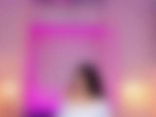 Live cam show with Candy Maria - Curvy Small Tits on intimatelivegirls.com