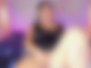 Live cam show with Candy Maria - Deepthroat on Fling VIP Chat