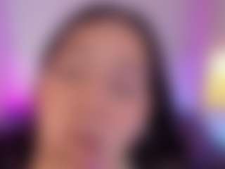 Live cam show with Candy Maria - Squirt on CamClone
