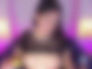 Live cam show with Candy Maria - Skinny on Big Tits