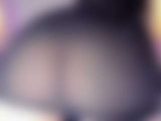 Live cam show with Candy Maria - Petite on Camsoda