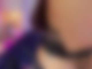 Live cam show with Candy Maria - College Curvy on Camsoda