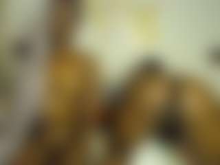 Bella's Live Sex Cam Show