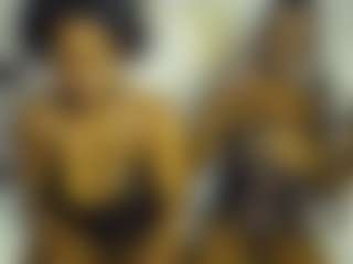 Bella's Live Sex Cam Show
