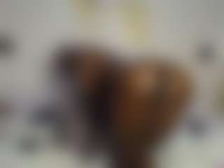 Bella's Live Sex Cam Show