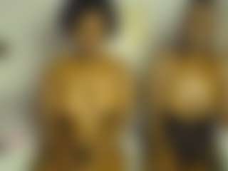 Bella's Live Sex Cam Show