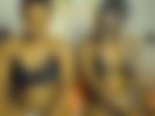 Bella's Live Sex Cam Show