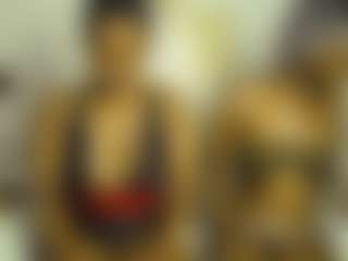 Live cam show with Bella - Bikini on Hubzter Live