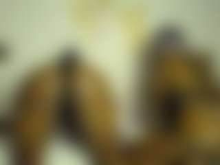Bella's Live Sex Cam Show