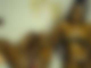 Bella's Live Sex Cam Show