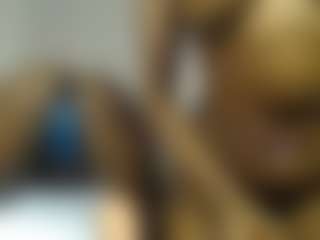 Bella's Live Sex Cam Show