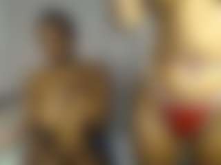 Bella's Live Sex Cam Show