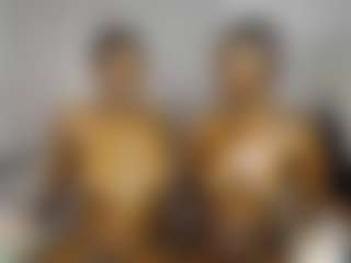 Bella's Live Sex Cam Show