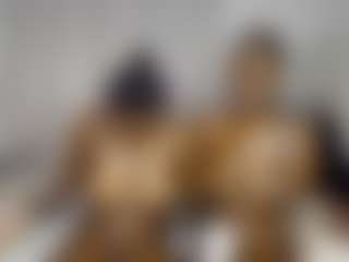 Bella's Live Sex Cam Show
