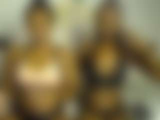 Bella's Live Sex Cam Show