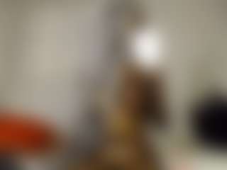 Bella's Live Sex Cam Show