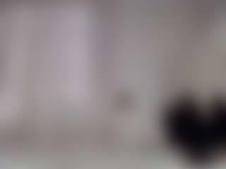 Bella's Live Sex Cam Show