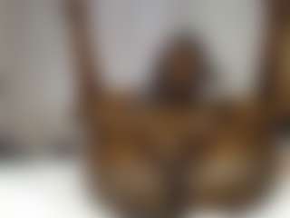 Bella's Live Sex Cam Show
