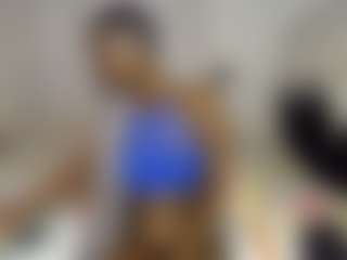Bella's Live Sex Cam Show
