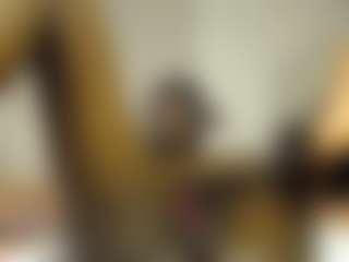 Live cam show with Bella - Lesbian on CSO-WL