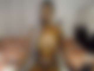 Bella's Live Sex Cam Show