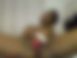Bella's Live Sex Cam Show