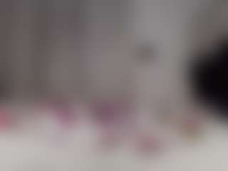 Live cam show with Bella - BBW on livesuperchat.net
