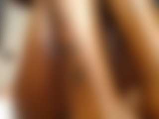 Bella's Live Sex Cam Show