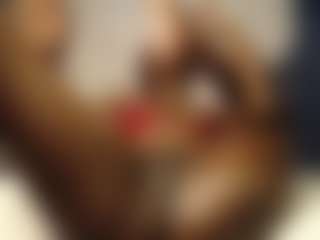 Bella's Live Sex Cam Show