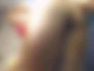 Bella's Live Sex Cam Show