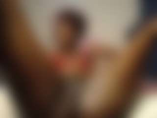 Live cam show with Bella - Spank Black on slutload