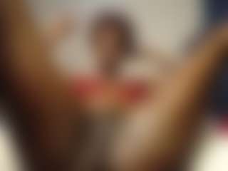 Bella's Live Sex Cam Show