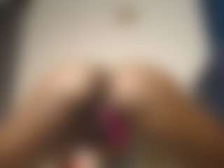 Bella's Live Sex Cam Show