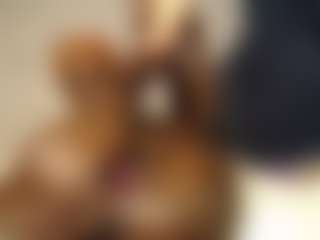 Bella's Live Sex Cam Show