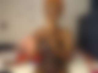 Bella's Live Sex Cam Show