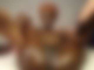 Bella's Live Sex Cam Show