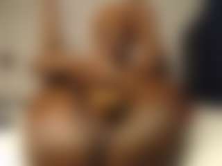 Bella's Live Sex Cam Show