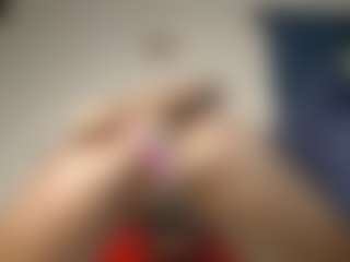 Bella's Live Sex Cam Show