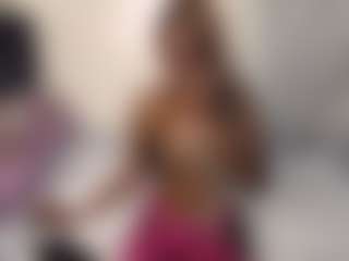 Live cam show with Bella - Amateur Big Tits on Taboo Cams XXX