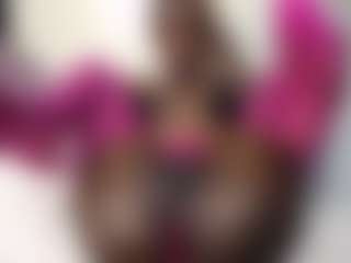 Live cam show with Bella - Bedroom Big Tits on Dare Cams