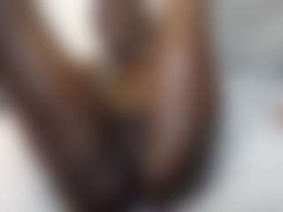 Bella's Live Sex Cam Show