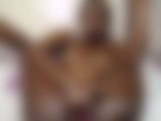 Bella's Live Sex Cam Show