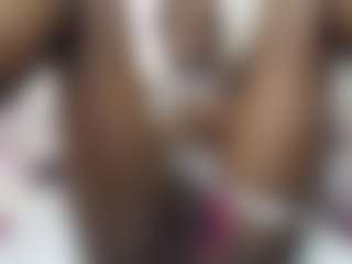 Bella's Live Sex Cam Show