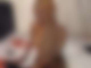 Bella's Live Sex Cam Show