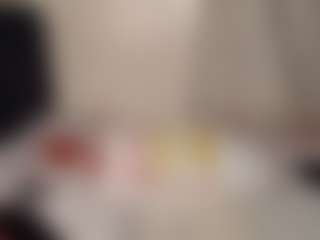 Bella's Live Sex Cam Show